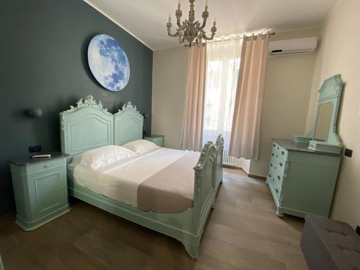 Centro & Mare II Apartment Savona Luaran gambar